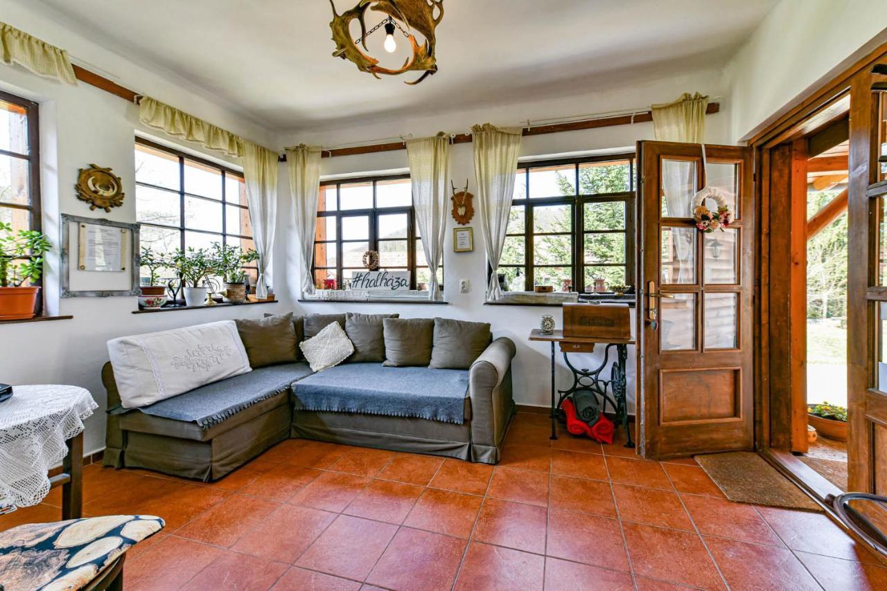 Ferienwohnung Halhaza Vendeghaz Sirok Exterior foto